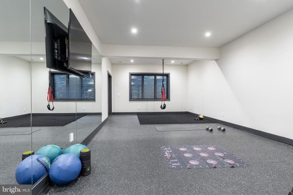 Fitness Equipment, Interior, Recessed Lighting