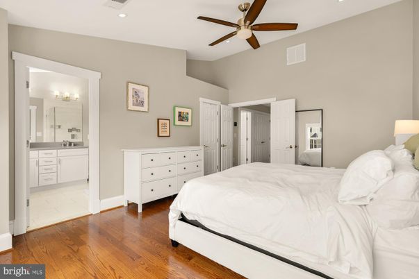 Bathroom, Bedroom, Interior, Recessed Lighting, Wood Texture Flooring