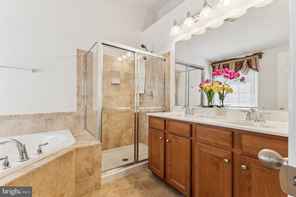 Bathroom, Dual Sink Vanities, Glass Shower, Interior