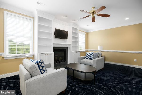 Fireplace, Interior, Living room, Recessed Lighting