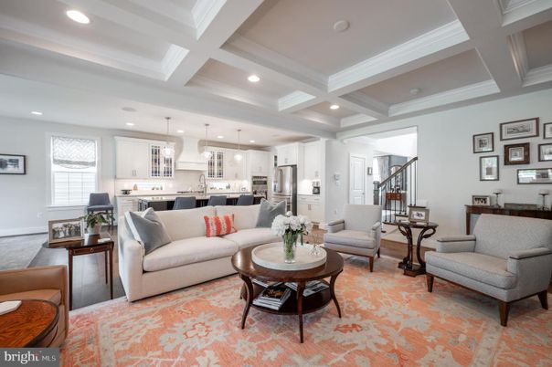 Interior, Kitchen, Living room, Pendant Lights, Recessed Lighting, Stainless Steel Appliances