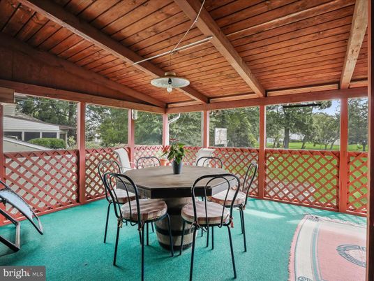 Dining room, Interior, Sun Room, Wooden Ceilings