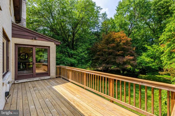 Exterior, Wood Texture Flooring