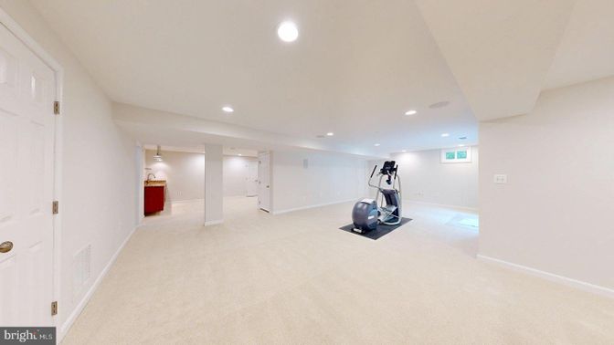 Fitness Equipment, Interior, Recessed Lighting