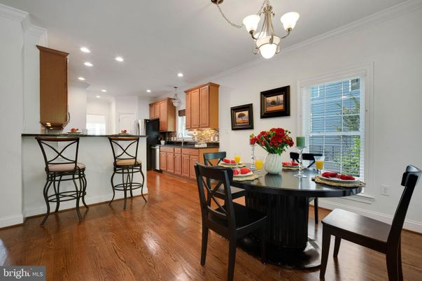 Dining room, Interior, Kitchen, Recessed Lighting, Wood Texture Flooring