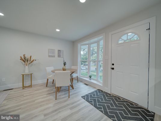 Dining room, Interior, Recessed Lighting, Wood Texture Flooring