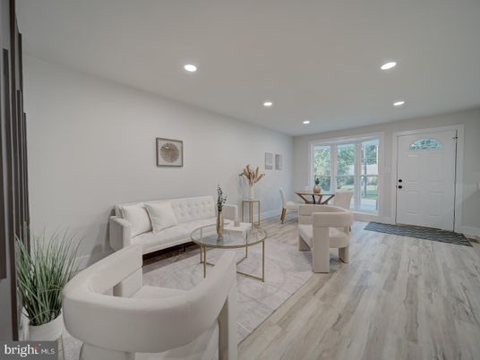 Dining room, Interior, Living room, Recessed Lighting, Wood Texture Flooring