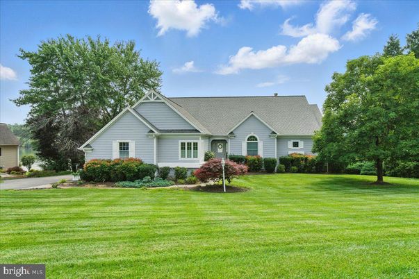 Backyard, Exterior, Facade, Farmhouse