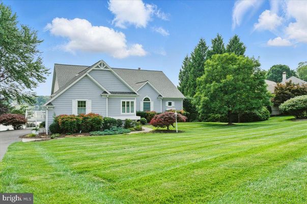 Backyard, Exterior, Facade, Farmhouse