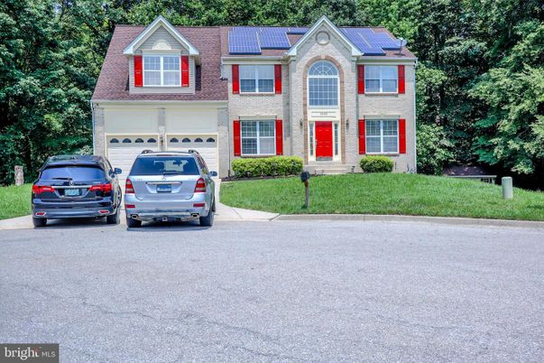 Attached, Exterior, Facade, Solar Panels, Brick Traditional