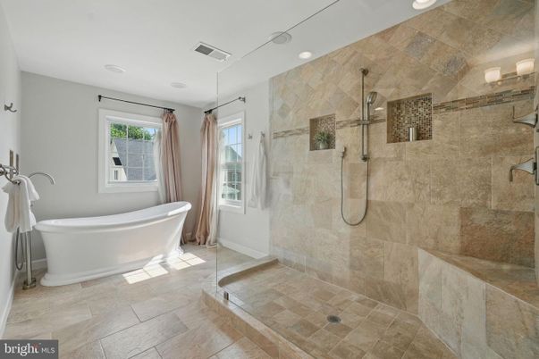 Bathroom, Free Standing Baths, Glass Shower, Interior, Recessed Lighting