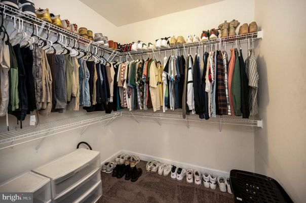 Interior, Walk-in Closets