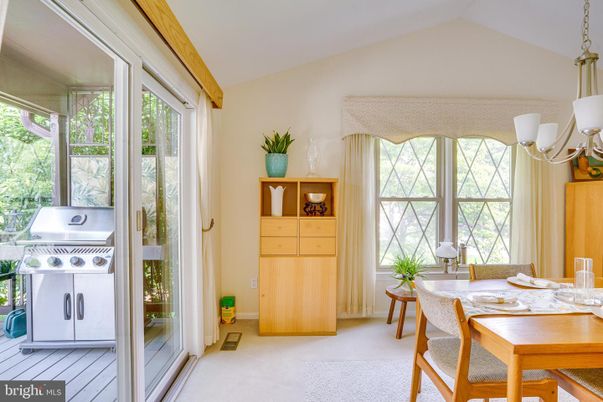 Dining room, Interior
