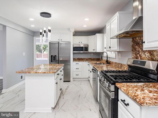Interior, Kitchen, Marble, Pendant Lights, Recessed Lighting, Stainless Steel Appliances