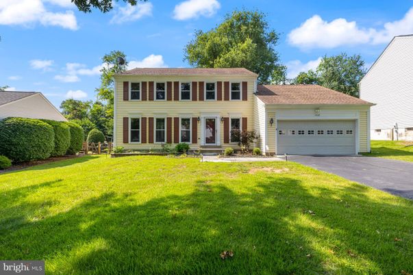 Attached, Backyard, Exterior, Facade, Georgian