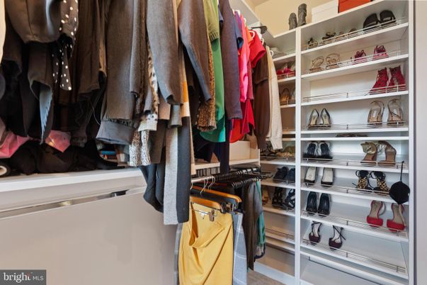 Interior, Walk-in Closets