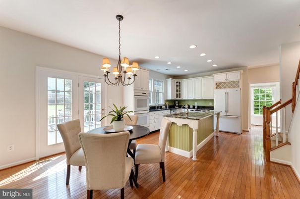 Chandelier, Dining room, Interior, Kitchen, Recessed Lighting, Wood Texture Flooring