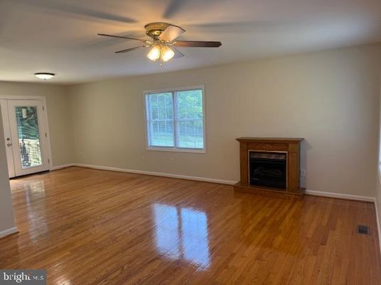 Empty room, Fireplace, Interior, Wood Texture Flooring
