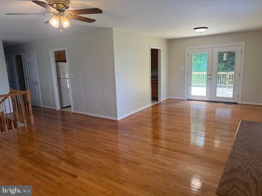 Empty room, Interior, Kitchen, Wood Texture Flooring