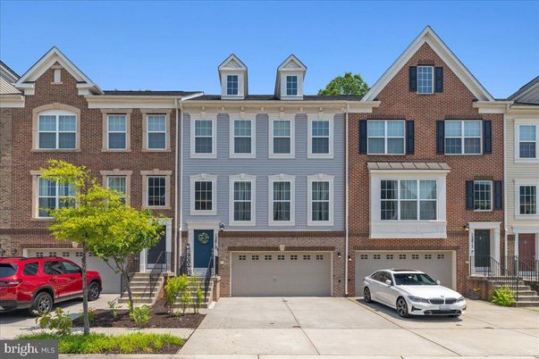 Attached, Exterior, Facade, Brick Facade, Rowhouse