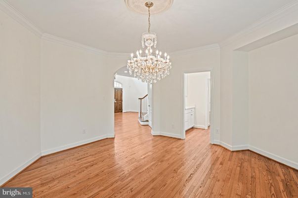 Chandelier, Empty room, Interior, Wood Texture Flooring