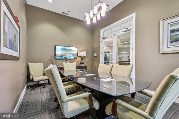 Dining room, Interior, Pendant Lights, Recessed Lighting