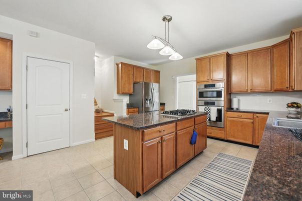 Interior, Kitchen, Pendant Lights, Stainless Steel Appliances