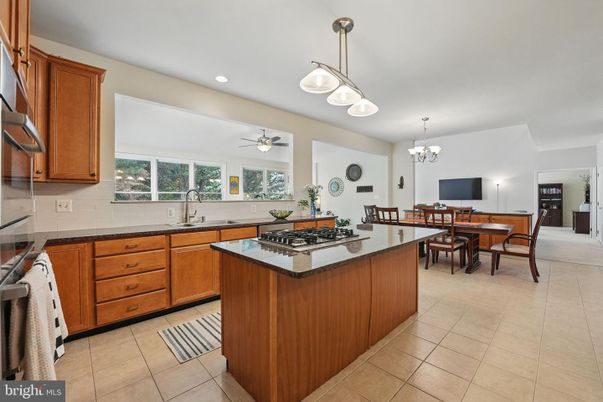 Chandelier, Dining room, Interior, Kitchen, Pendant Lights, Recessed Lighting