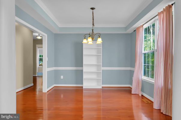 Chandelier, Empty room, Interior, Wood Texture Flooring