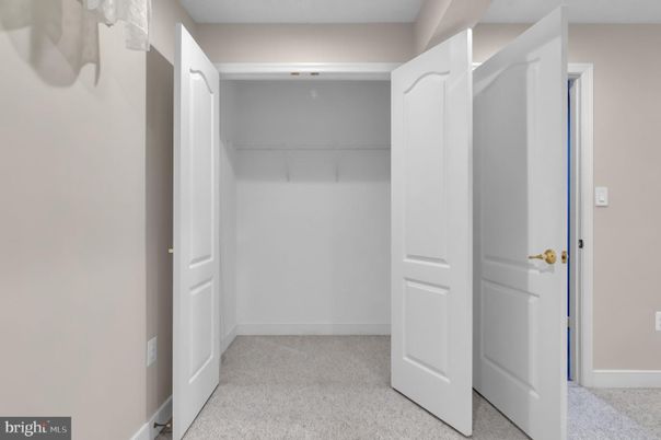 Interior, Walk-in Closets