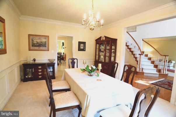 Chandelier, Dining room, Interior