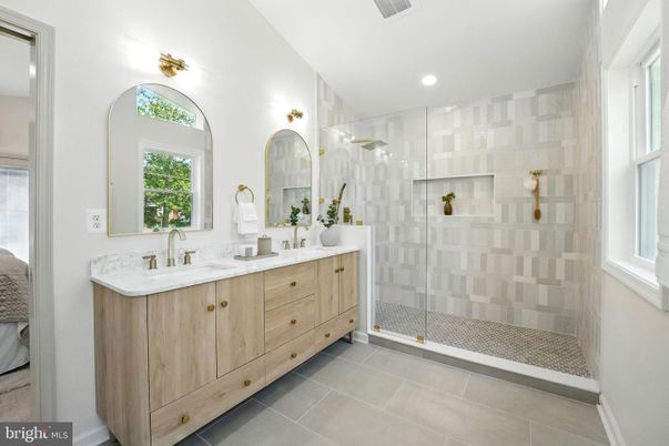 Bathroom, Dual Sink Vanities, Glass Shower, Interior, Recessed Lighting