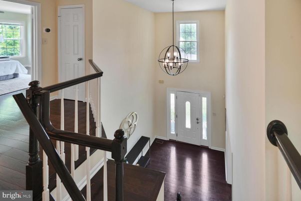 Chandelier, Interior, Wood Texture Flooring