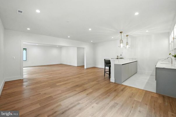 Interior, Pendant Lights, Recessed Lighting, Wood Texture Flooring