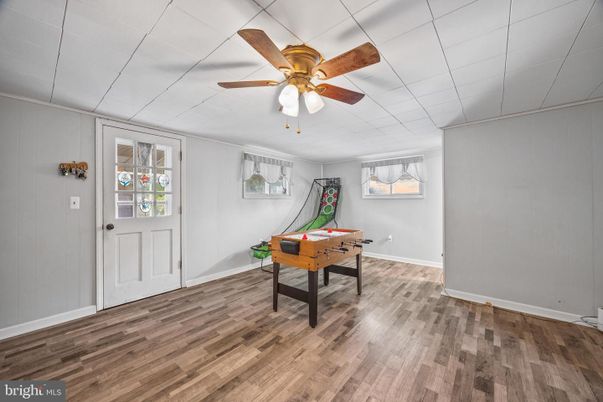 Empty room, Game Room, Interior, Wood Texture Flooring