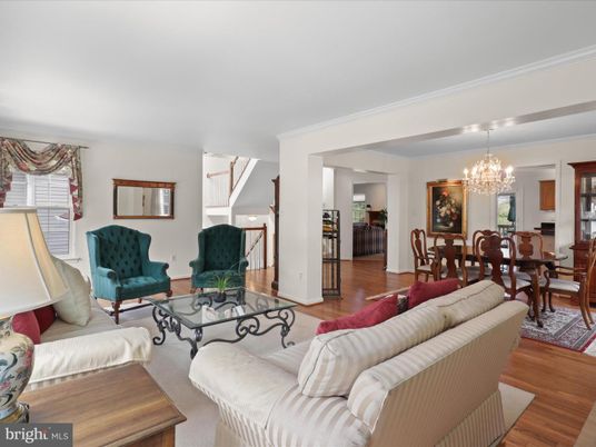 Chandelier, Dining room, Interior, Living room, Wood Texture Flooring