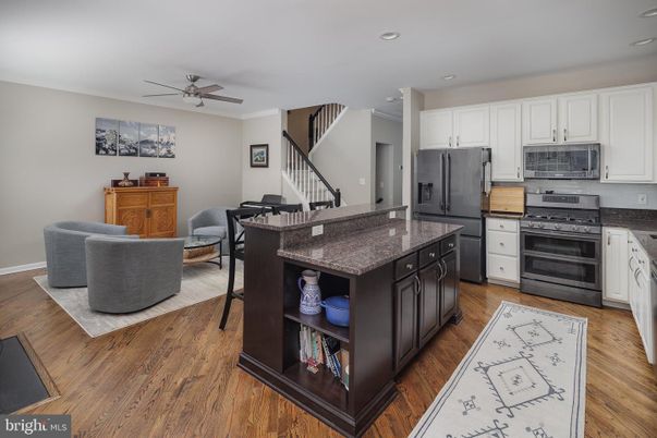 Interior, Kitchen, Living room, Recessed Lighting, Wood Texture Flooring
