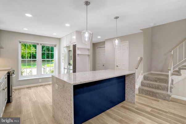 Interior, Kitchen, Pendant Lights, Recessed Lighting, Wood Texture Flooring
