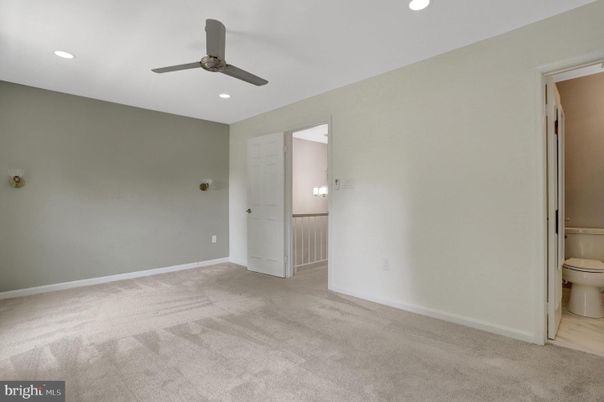 Bathroom, Empty room, Interior, Recessed Lighting