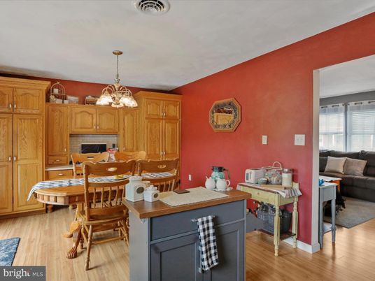 Chandelier, Dining room, Interior, Kitchen, Pendant Lights, Wood Texture Flooring