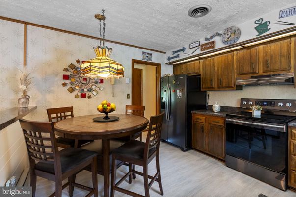 Dining room, Interior, Kitchen, Pendant Lights, Wood Texture Flooring
