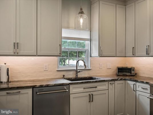 Interior, Kitchen, Pendant Lights