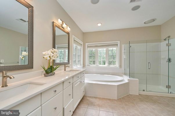 Bathroom, Dual Sink Vanities, Glass Shower, Interior, Recessed Lighting