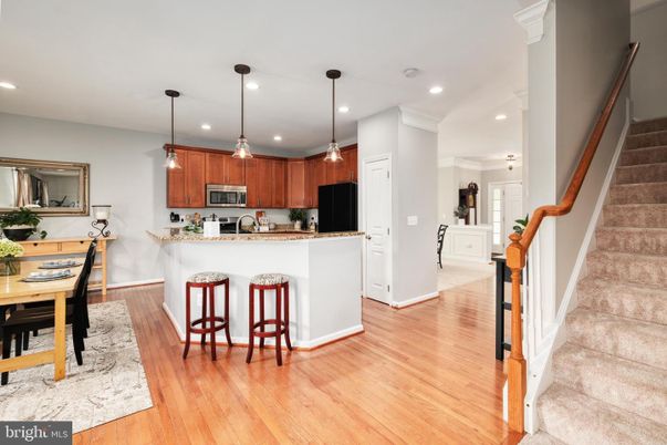 Dining room, Interior, Kitchen, Pendant Lights, Recessed Lighting, Wood Texture Flooring