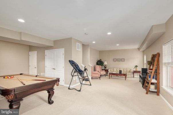 Billiard Table, Game Room, Interior, Recessed Lighting