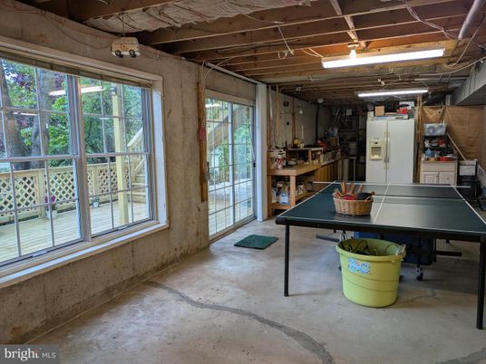 Game Room, Interior, Wooden Beams
