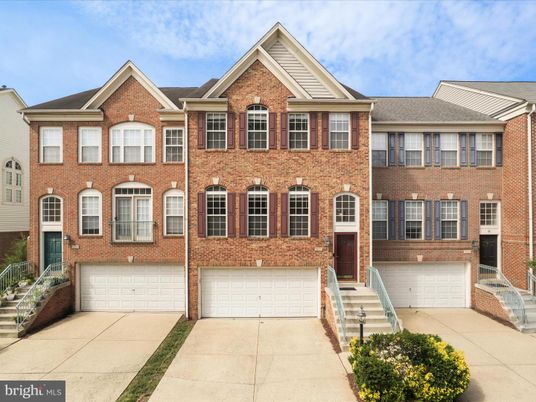 Attached, Exterior, Facade, Brick Facade, Rowhouse