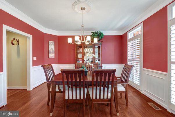 Chandelier, Dining room, Interior, Wood Texture Flooring