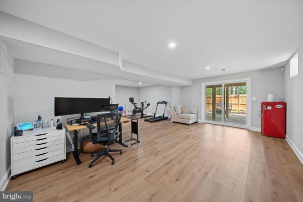 Fitness Equipment, Home Office, Interior, Recessed Lighting, Wood Texture Flooring