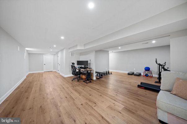 Fitness Equipment, Home Office, Interior, Recessed Lighting, Wood Texture Flooring